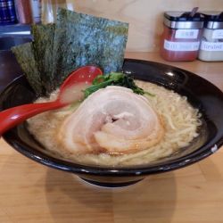 豚骨ラーメン（塩）