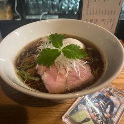 特製醤油らぁ麺
