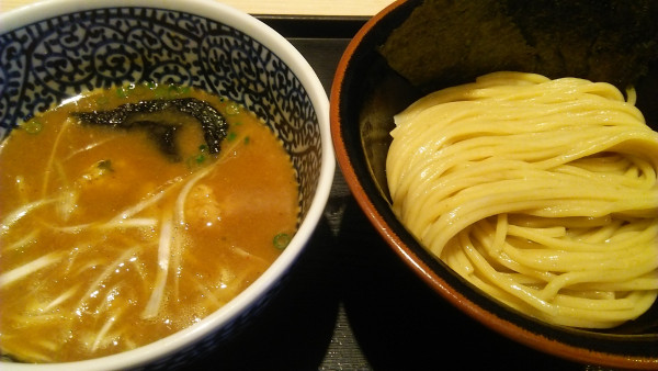 「濃厚魚介つけめん 1080円＋別トッピング海苔 100円」@麺屋 一燈の写真