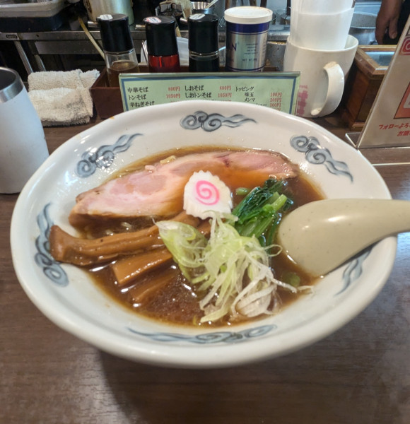 「中華そば 800円+餃子3個 250円」@中華そば 瀧井の写真