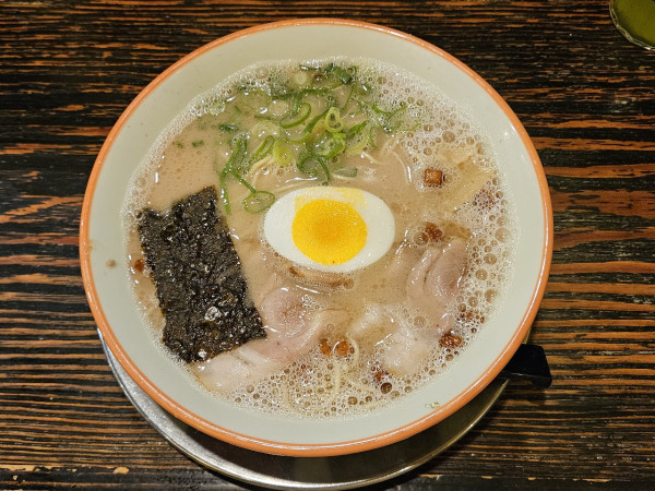 「昔ラーメン」@大砲ラーメン 天神今泉店の写真