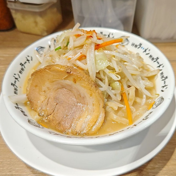 「豚骨野郎ラーメン」@野郎ラーメン 錦糸町店の写真