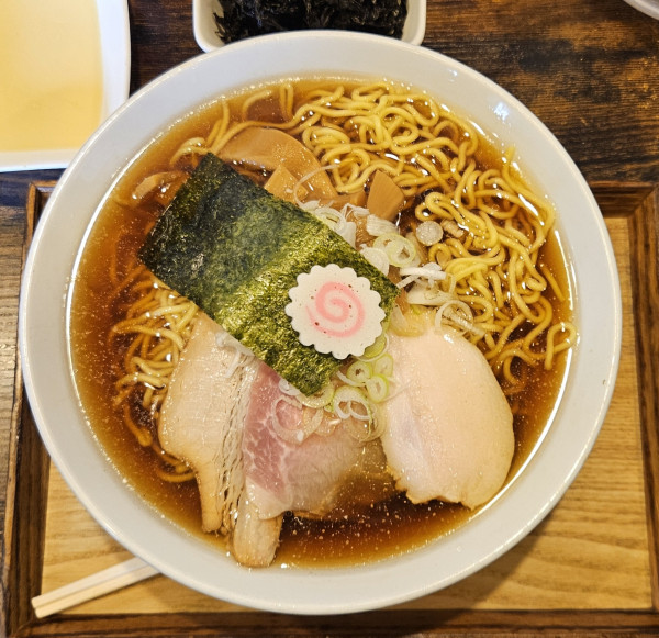 「支那そば」@自家製中華そば 麺の虜の写真