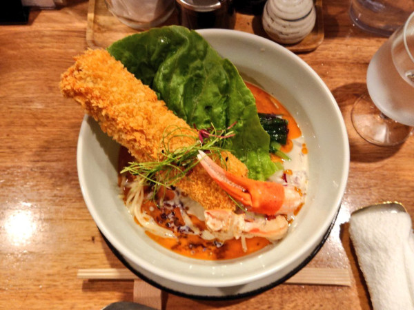 「【限定】冷やしカニ丸らーめん カニみそコロッケ仕立て」@海老丸らーめんの写真