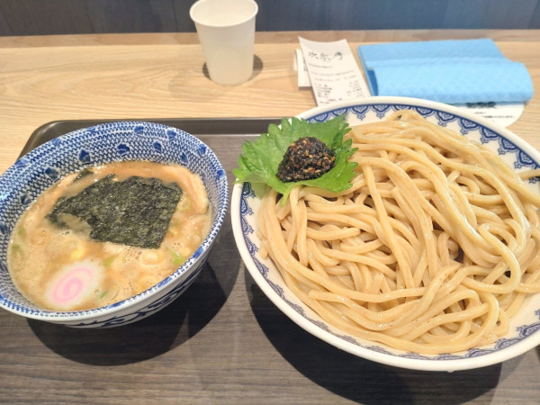 「生七味つけ麺大」@次念序 ふかや花園プレミアムアウトレット店の写真