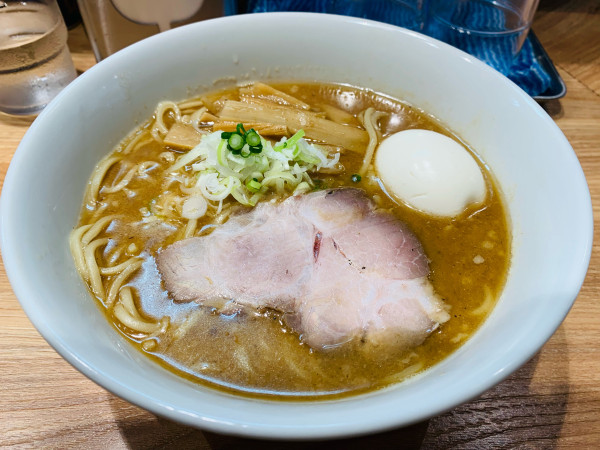 「らーめん味玉付き　1070円」@ら～めん つけ麺 幸加の写真