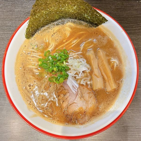 「濃厚白湯鶏そば」@麺匠 一穣の写真