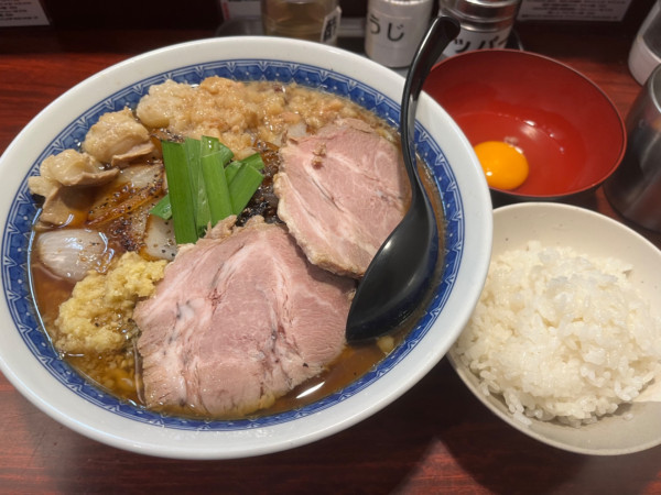 「特製スタミナ中華セット　しょうがあぶら」@中華そば たた味の写真