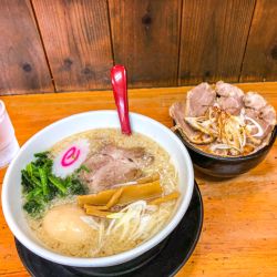 特製らーめん（塩・こってり）+えび入チャーシューご飯（醤油）