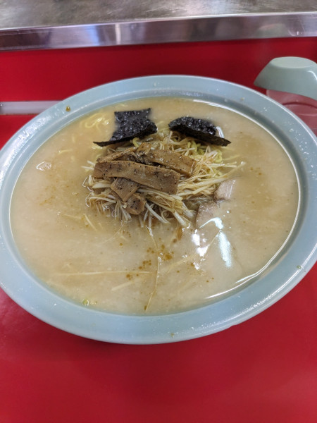 「ネギラーメン中盛り」@GOOD MORNING ラーメンショップの写真