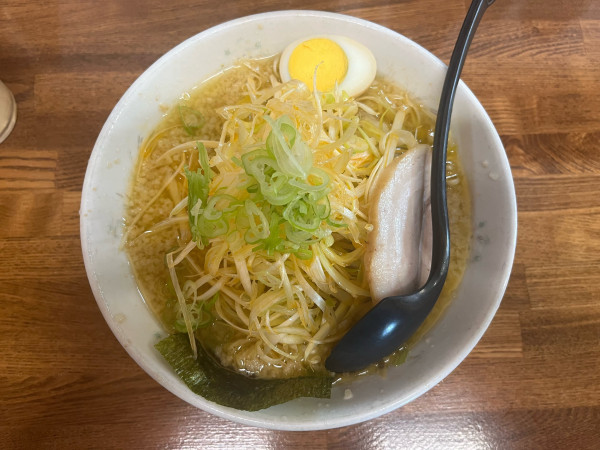 「ネギラーメン 味噌」@らーめん三水の写真