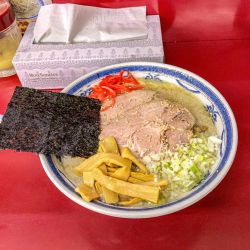 塩らーめん大盛（超こってり・細麺・紅生姜あり）