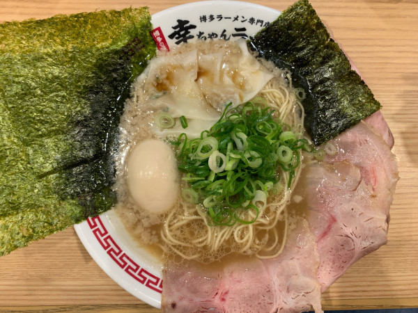 「スペシャル」@幸ちゃんラーメン 福岡空港店の写真