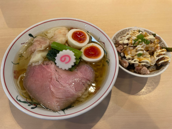 「ちょっとずつ白だしラーメン」@キング製麺の写真