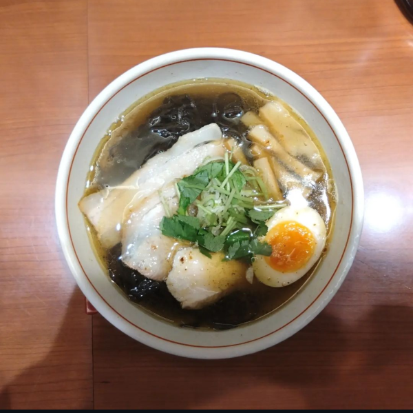「焙煎小麦塩中華」@富良野 とみ川 東京ラーメンストリート店の写真