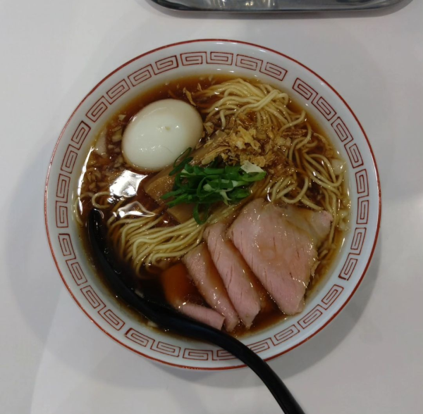 「特製醤油らーめん」@麺笑の写真