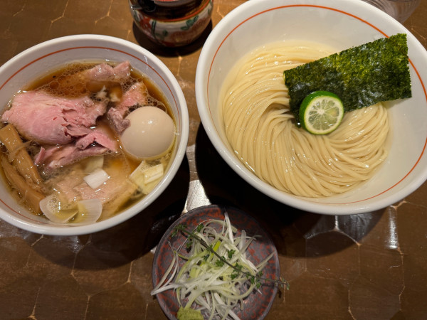 「特製昆布水つけ麺醤油チャーシュートッピング薬味」@特級鶏蕎麦 龍介 土浦学園通り店の写真