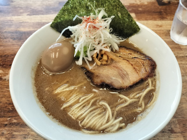 「海老煮干中華そば そぼろ飯」@錦糸町中華そば さん式の写真