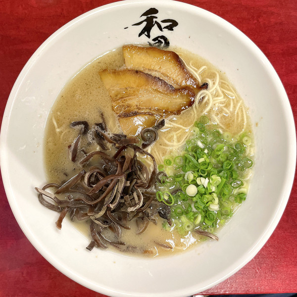 「あぐー豚らーめん（バリカタ）」@和田党 広島駅前の写真