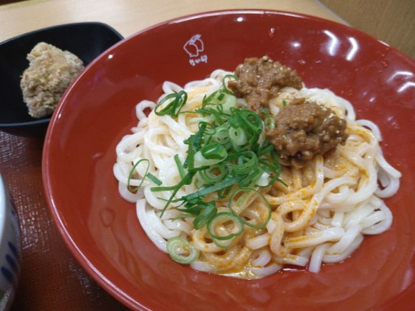 「冷やし坦々うどん」@なか卯 宇治槇島店の写真