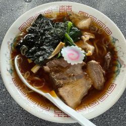 青島ラーメン　900円