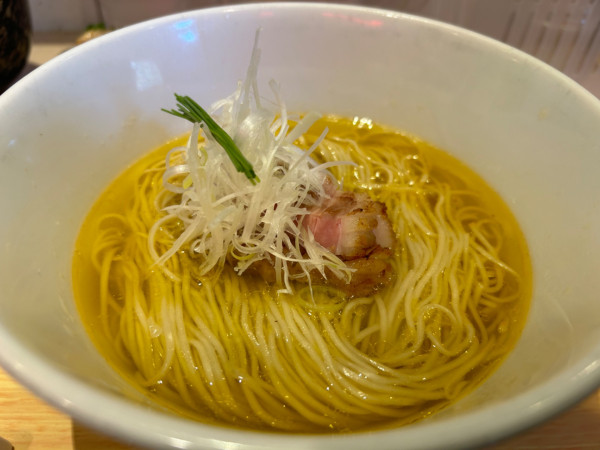 「限定:フェニックスRising坂本sunチルドレンＶｅｒ．」@麺屋 一燈の写真