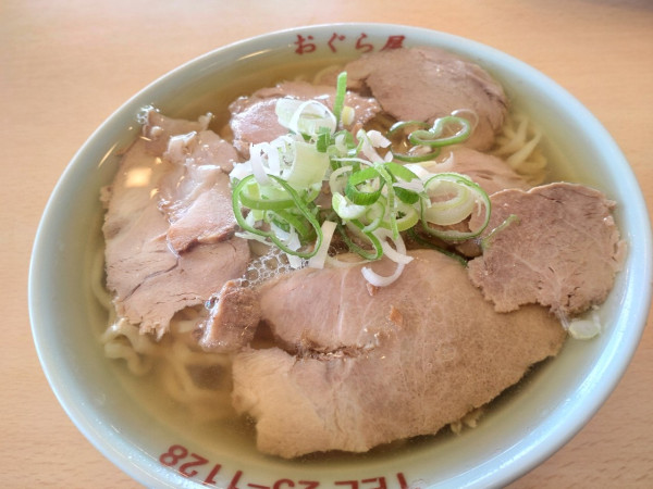 「チャーシューメン＋餃子」@おぐら屋の写真