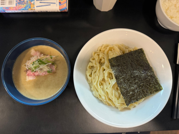 「濃厚地鶏つけそば　大盛」@らぁ麺 飛鶏の写真