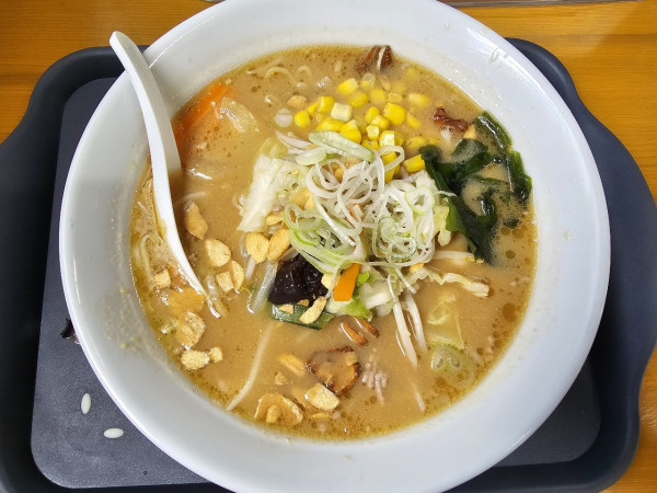 「スタミナ味噌ラーメン　1000円」@産直食堂の写真