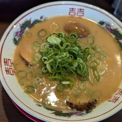 こってり背脂中華そば