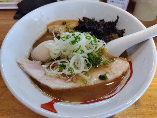 「煮干しラーメン」@らーめん 月の兎影の写真