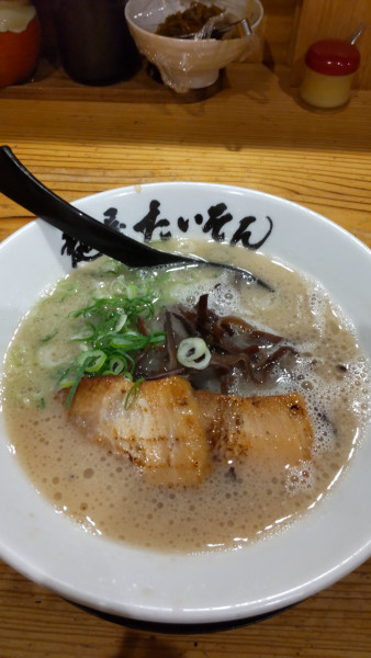 「屋台豚骨 850円」@麺屋 たいそんの写真