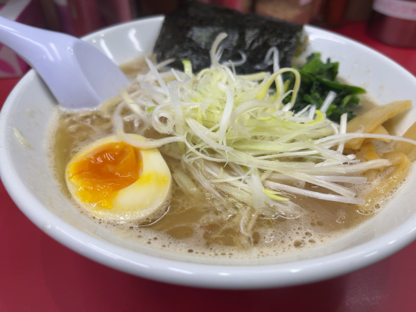 「しお豚骨ラーメン」@赤羽らーめん 粋の写真