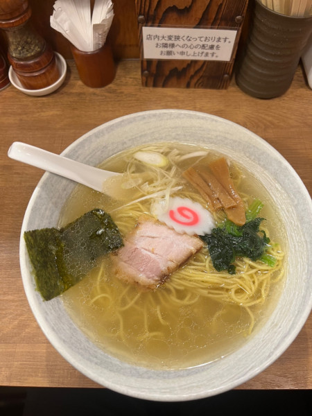 「塩そば」@泉岳寺 らーめん徳の写真