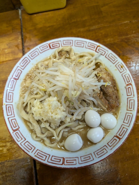 「えびラーメン(200g) + うずら」@蓮爾 新町一丁目店の写真
