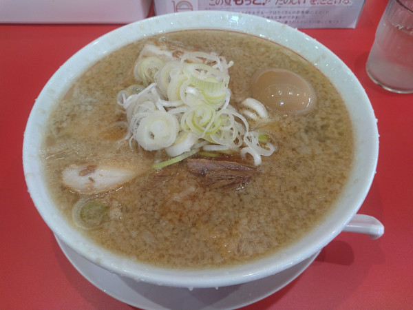 「背脂中華そば(並)¥900+味玉¥100-」@ラーメン長瀬の写真