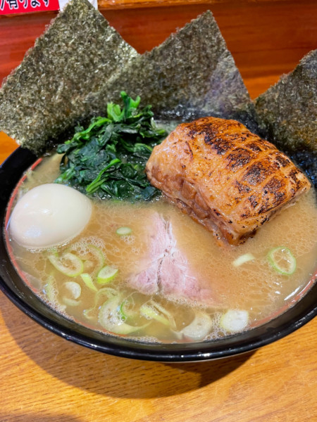 「ラーメン並盛炙りバラチャーシュー」@横浜家系ラーメン 大将家の写真