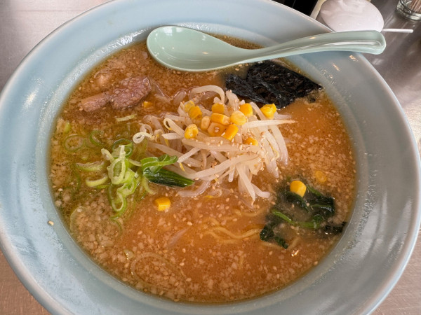 「味噌ラーメン（中盛）」@ラーメンショップじゅげむの写真