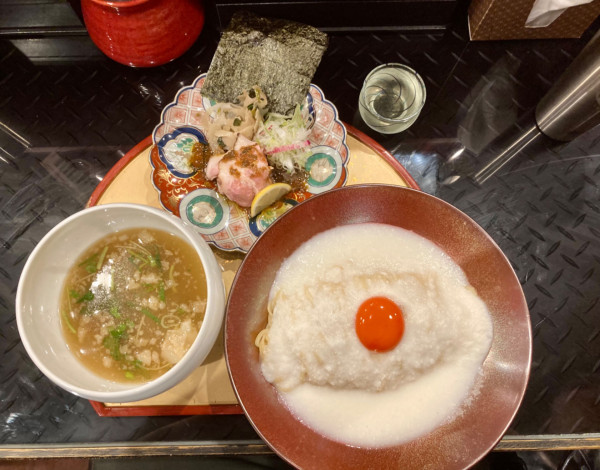 「とろろ卵かけ麺煮干のつけ汁＆追い飯付き　1500円」@トーキョーニューミクスチャーヌードル 八咫烏 CHIKARABOの写真
