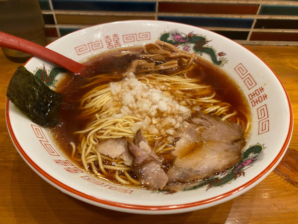 「中華そば」@中華そば専門店 八王子らーめん よしだの写真