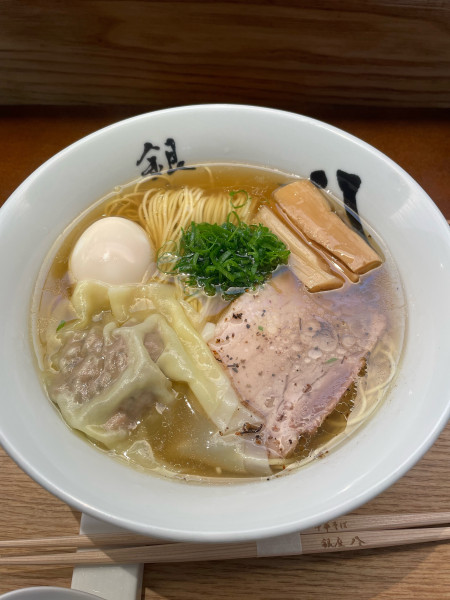 「ラビオリグルマンディーズ中華そば」@中華そば 銀座 八五の写真