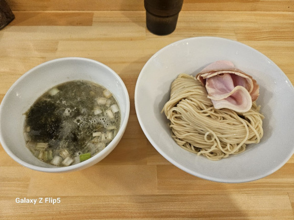 「煮干しつけ蕎麦とろろ昆布」@煮干ソバと米 今日の1番の写真