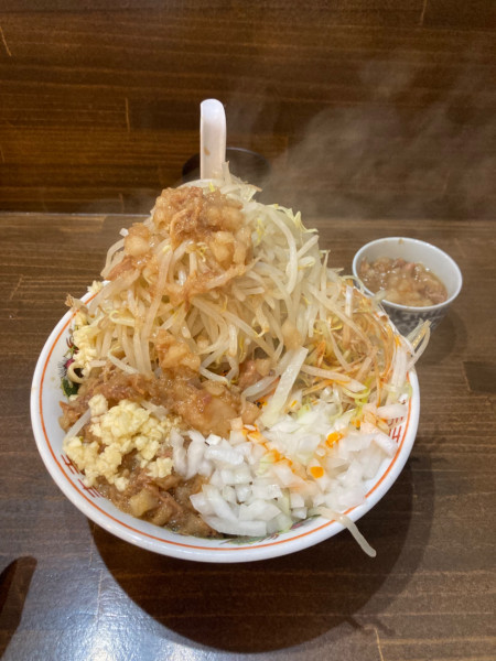 「汁なし豚抜き890円」@男気らーめんアカギ 新田木崎店の写真