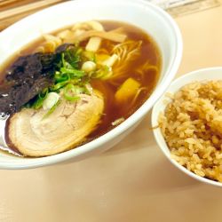 白メンマの醤油ラーメン