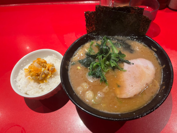 「ラーメン　玉子まぶし」@厚木家の写真