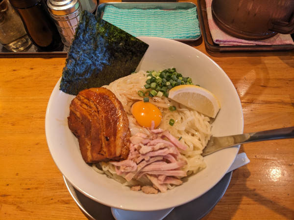 「T.TKM 850円」@手打ちラーメン 谷家の写真