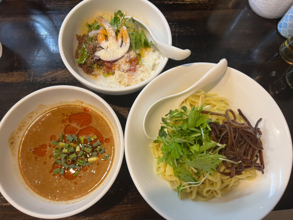 「担々つけ麺1150円+阿吽タコライス350円」@四川担担麺 阿吽 浅草店の写真