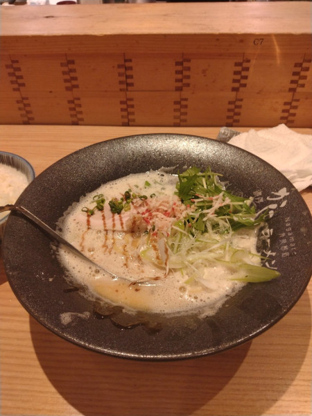 「濃厚かにラーメン」@大衆酒場 北海道ながまれ 外苑前の写真