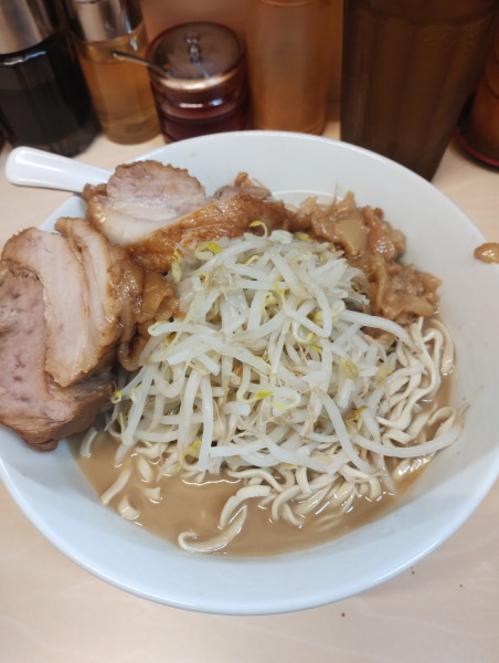 「ラーメン(野菜少なめ)」@自家製ラーメン 大者の写真