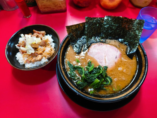 「ラーメン」@家系ラーメン とらきち家の写真